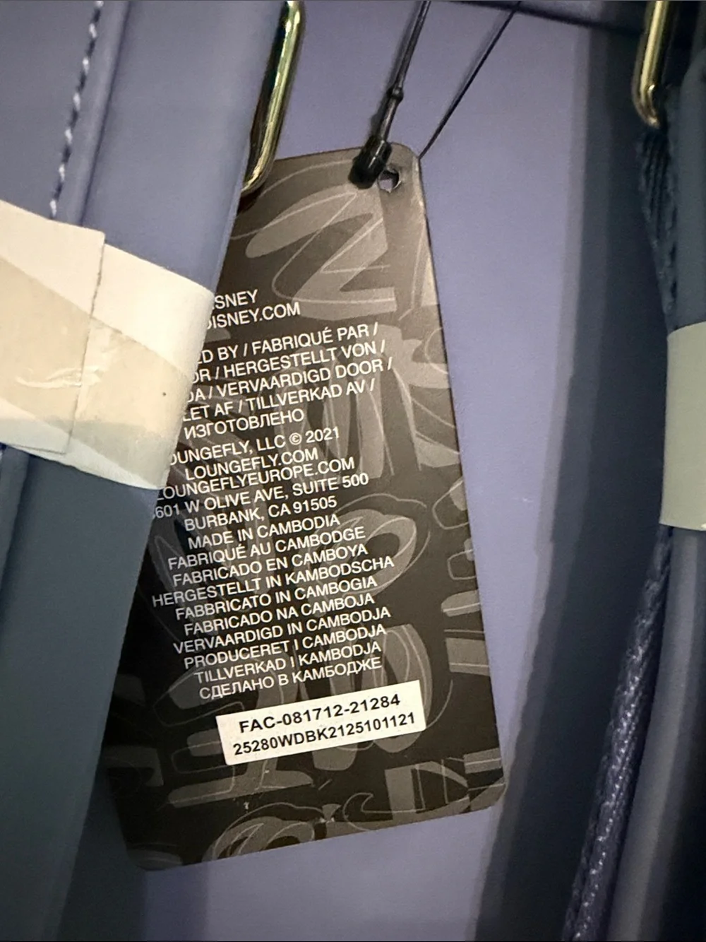 Loungefly nwt has
